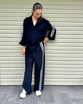 Velvet V Sweatshirt with Contrast Stripe